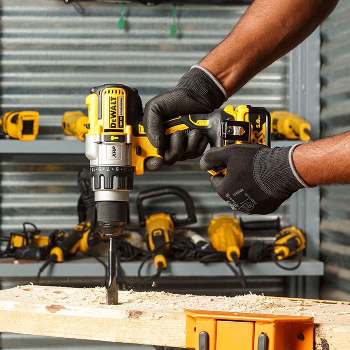 Tournevis électrique Dewalt DCD996P2 820 W