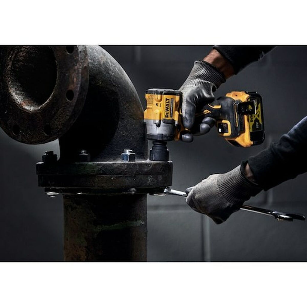 Clé à chocs Dewalt DCF922P2T-QW