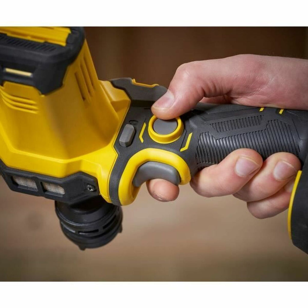 Ponceuse à bande Stanley SFMCE210B-XJ