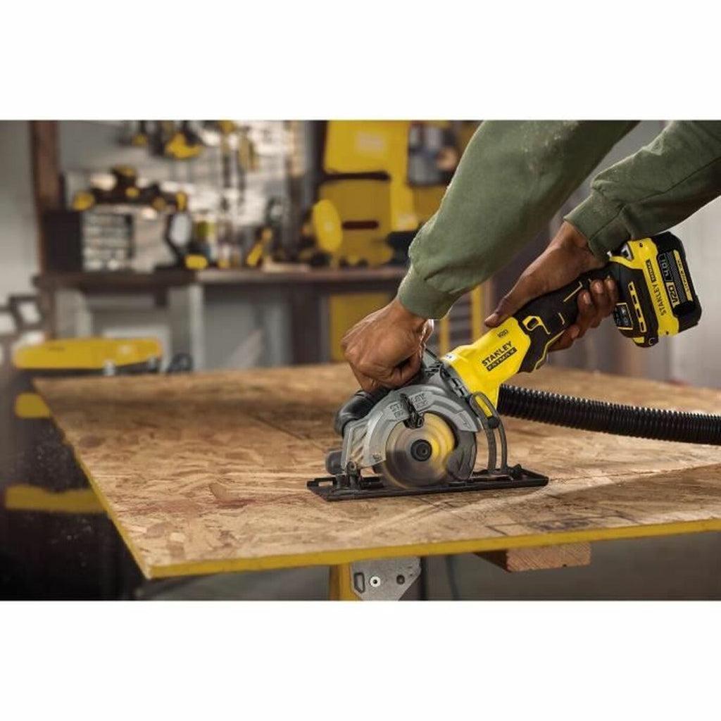Scie circulaire Stanley SFMCS515B-XJ
