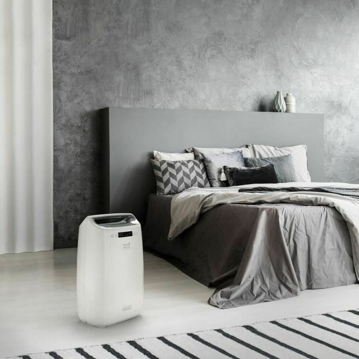 Déshumidificateur DeLonghi 300 W 16 L